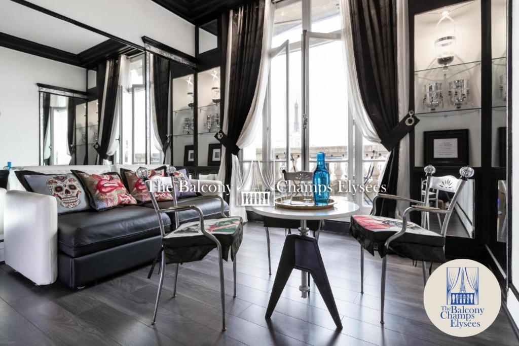 The Balcony Avenue Champs-Elysees Apartment Paris Exterior photo
